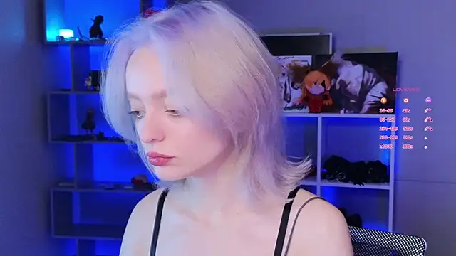 ShizukaBlanche online show from 09.18.25