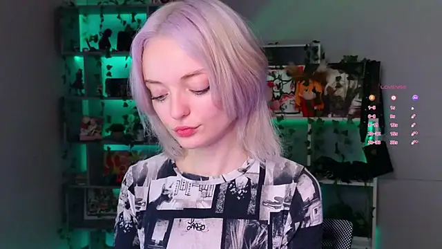 ShizukaBlanche online show from 09.26.25