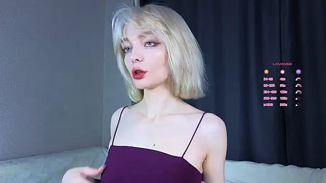 ShizukaBlanche online show from 10.15.25