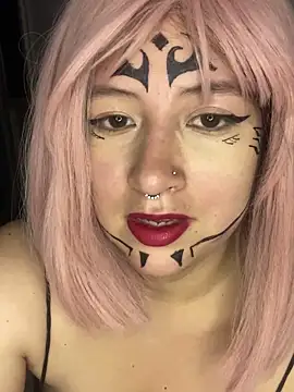 Snapshot of Blair_Bunnyy chatting on 10.21.25 Blair Bunnyy online show from 10.21.25