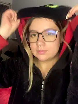 Snapshot of Blair_Bunnyy chatting on 01.08.26 Blair Bunnyy online show from 01.08.26