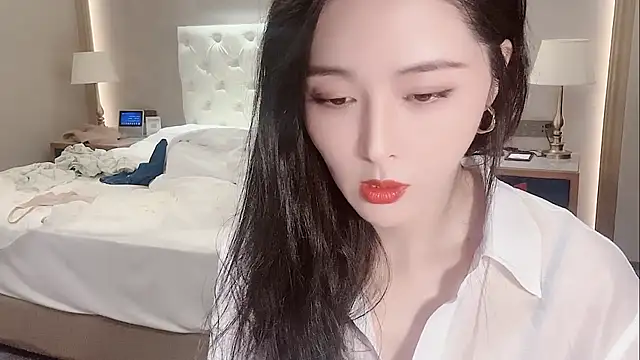 Snapshot of Ianxuan chatting on 09.29.25 Ianxuan online show from 09.29.25