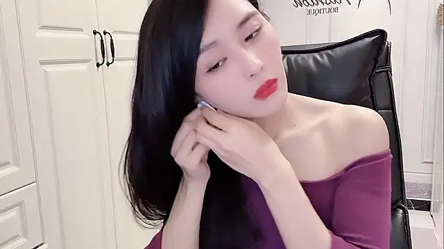 Snapshot of Ianxuan chatting on 10.04.25 Ianxuan online show from 10.04.25