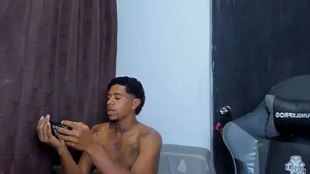 Snapshot of violet_and_myers chatting on 01.16.26 violet and myers online show from 01.16.26