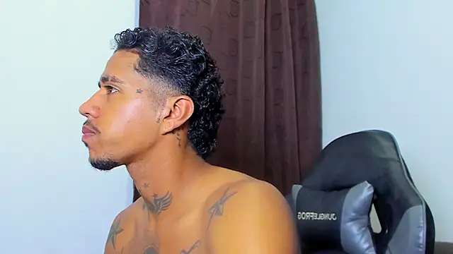 violet and myers online show from 04.10.26