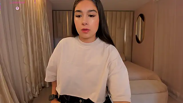 Snapshot of VeronicaBlue chatting on 10.15.25 VeronicaBlue online show from 10.15.25