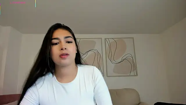 Snapshot of VeronicaBlue chatting on 10.26.25 VeronicaBlue online show from 10.26.25