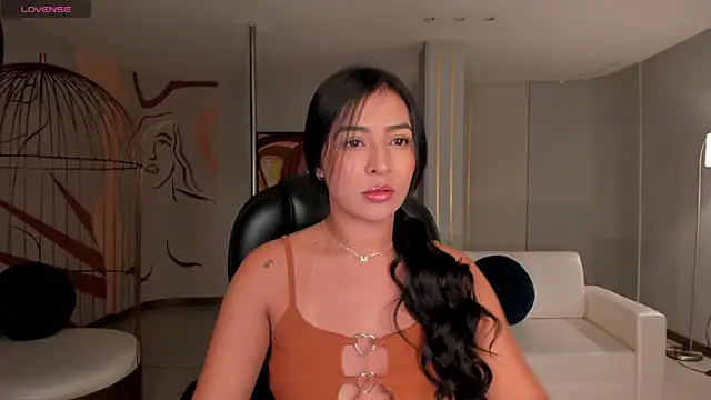 AyshelBrown online show from 09.10.25