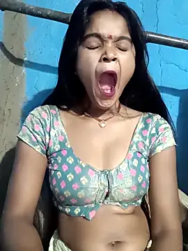 Snapshot of Harini_Gautam chatting on 03.23.26 Harini Gautam online show from 03.23.26
