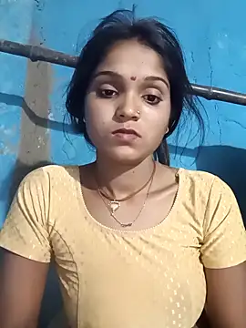Snapshot of Harini_Gautam chatting on 04.19.26 Harini Gautam online show from 04.19.26