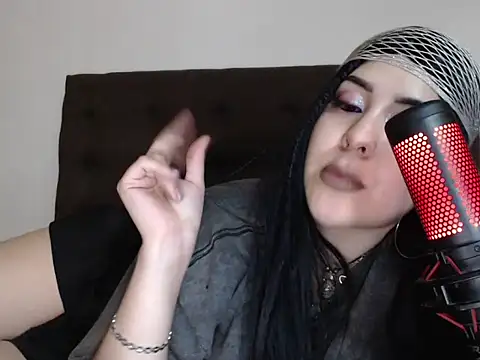 bluegoddessstoned online show from 09.20.25