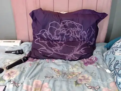 SWEETBERRYxXx online show from 02.11.26