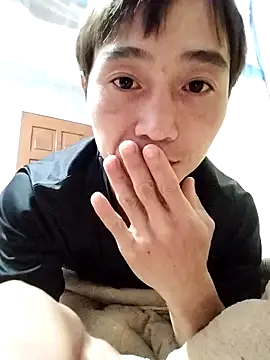 Snapshot of Boytasexy chatting on 12.21.25 Boytasexy online show from 12.21.25