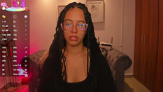 raven stonee online show from 10.24.25