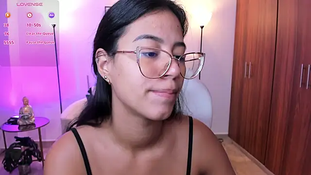 raven stonee online show from 01.17.26