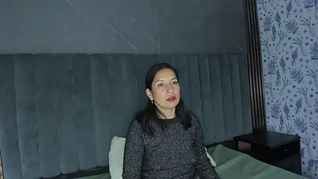 Megan Collinss  online show from 12.18.25