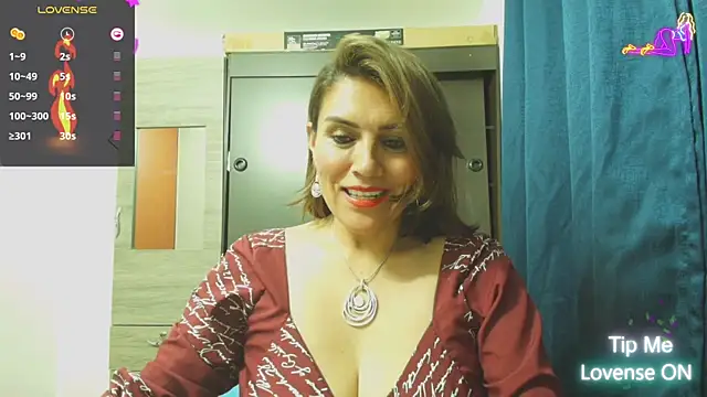 Marysexy73 online show from 09.18.25