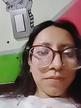 VioletxBloom online show from 12.16.25