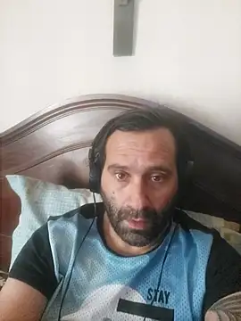 Snapshot of Jose1985oliveira chatting on 03.28.26 Jose1985oliveira online show from 03.28.26