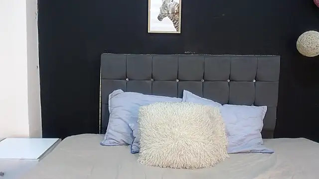 Snapshot of nicolee_8 chatting on 09.26.25 nicolee 8 online show from 09.26.25