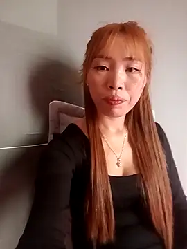 Snapshot of sulove_xx chatting on 04.15.26 sulove xx online show from 04.15.26