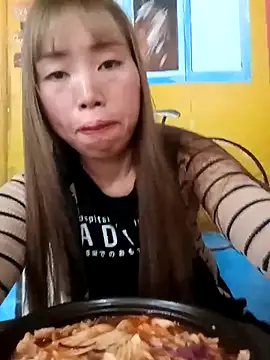 Snapshot of sulove_xx chatting on 04.29.26 sulove xx online show from 04.29.26