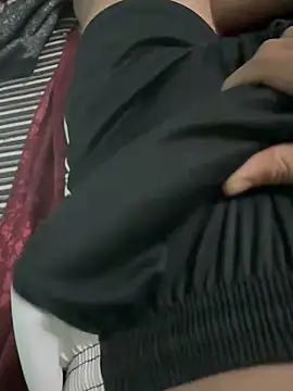 Snapshot of monster20cm chatting on 10.30.25 monster20cm online show from 10.30.25