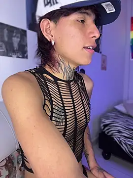 Snapshot of bellamy_095 chatting on 02.18.26 bellamy 095 online show from 02.18.26