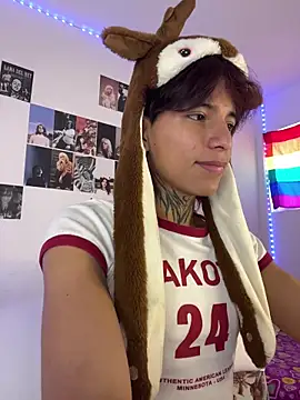 Snapshot of bellamy_095 chatting on 02.23.26 bellamy 095 online show from 02.23.26