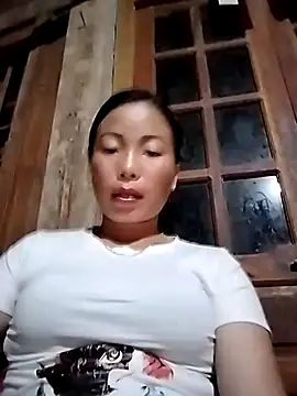 Snapshot of Annaacutee chatting on 09.21.25 Annaacutee online show from 09.21.25