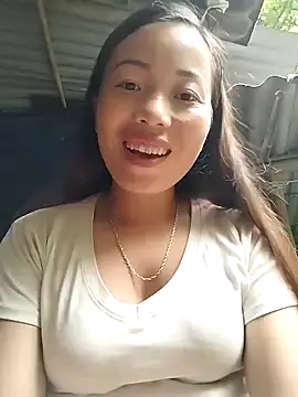 Snapshot of Annaacutee chatting on 09.25.25 Annaacutee online show from 09.25.25