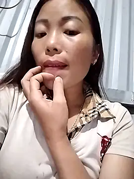 Snapshot of Annaacutee chatting on 10.07.25 Annaacutee online show from 10.07.25