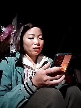 Annaacutee online show from 11.19.25