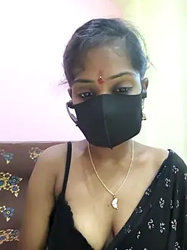 Snapshot of mounika26 chatting on 09.24.25 mounika26 online show from 09.24.25