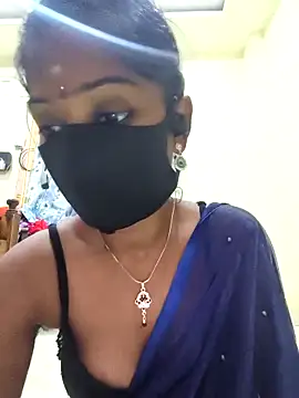 Snapshot of mounika26 chatting on 10.20.25 mounika26 online show from 10.20.25