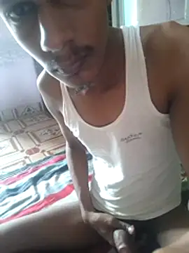 Snapshot of akshant1234 chatting on 11.19.25 akshant1234 online show from 11.19.25