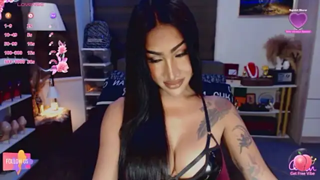 Snapshot of SeductiveVictoria chatting on 05.20.26 SeductiveVictoria online show from 05.20.26
