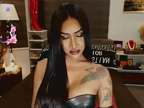 Snapshot of SeductiveVictoria chatting on 05.22.26 SeductiveVictoria online show from 05.22.26