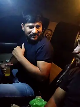 Snapshot of VijayLover69 chatting on 09.25.25 VijayLover69 online show from 09.25.25