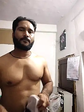 Snapshot of VijayLover69 chatting on 10.02.25 VijayLover69 online show from 10.02.25