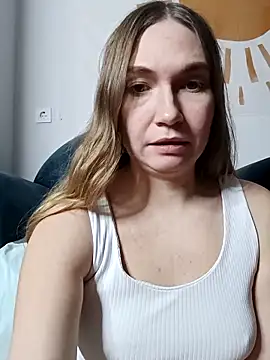 KisaVixen online show from 12.15.25