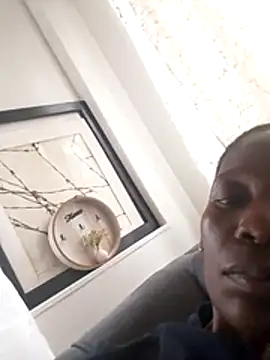 londie2 online show from 11.14.25