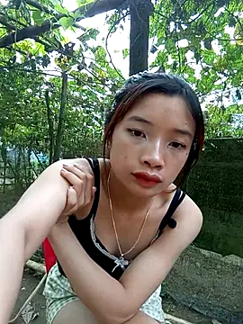 Snapshot of beobeo_2xx chatting on 09.19.25 beobeo 2xx online show from 09.19.25