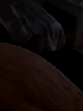 t-dog26 online show from 11.04.25