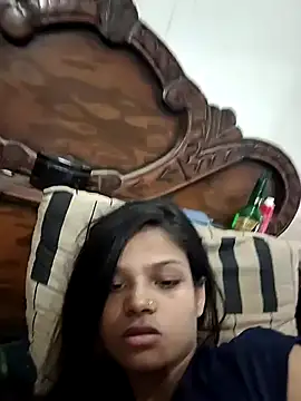 Snapshot of Komal0099 chatting on 10.25.25 Komal0099 online show from 10.25.25