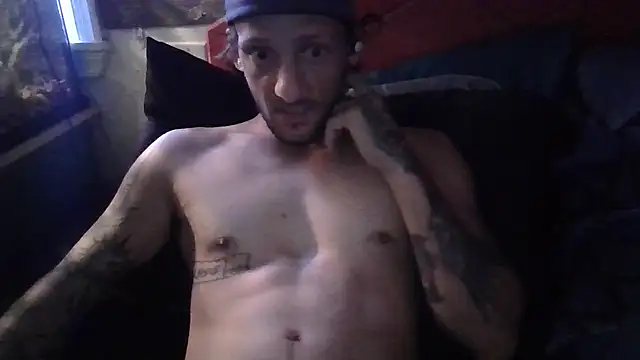 Snapshot of longdme33 chatting on 10.03.25 longdme33 online show from 10.03.25