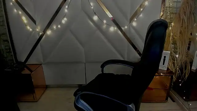 Morana  Hot online show from 11.17.25