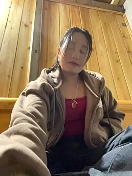 phungtiti online show from 11.29.25