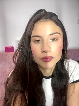 Snapshot of VioletaLorette chatting on 09.12.25 VioletaLorette online show from 09.12.25