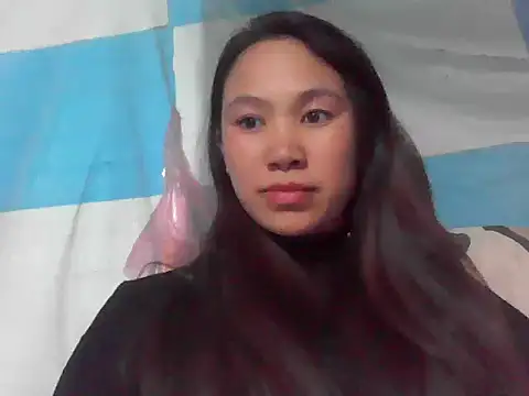 Snapshot of fanchunn chatting on 11.13.25 fanchunn online show from 11.13.25